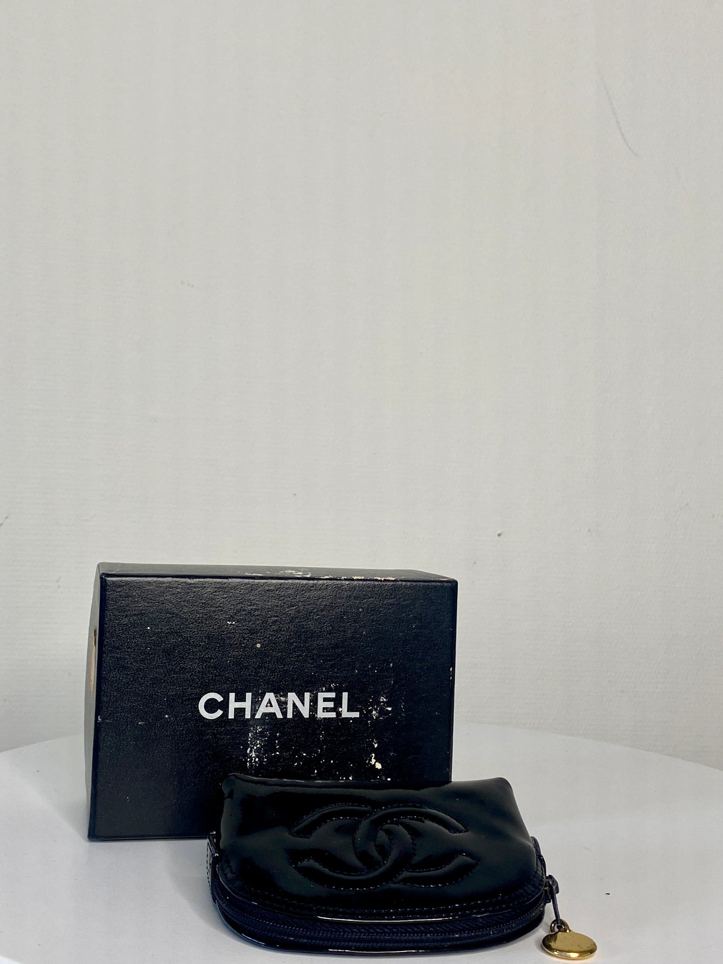 Chanel Pouch Lakleer GHW