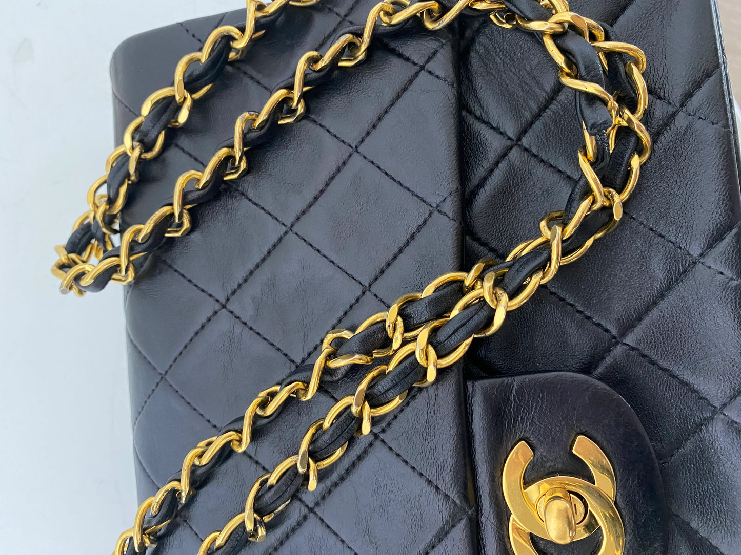 Chanel Classic Double Flap Bag Medium 25 cm