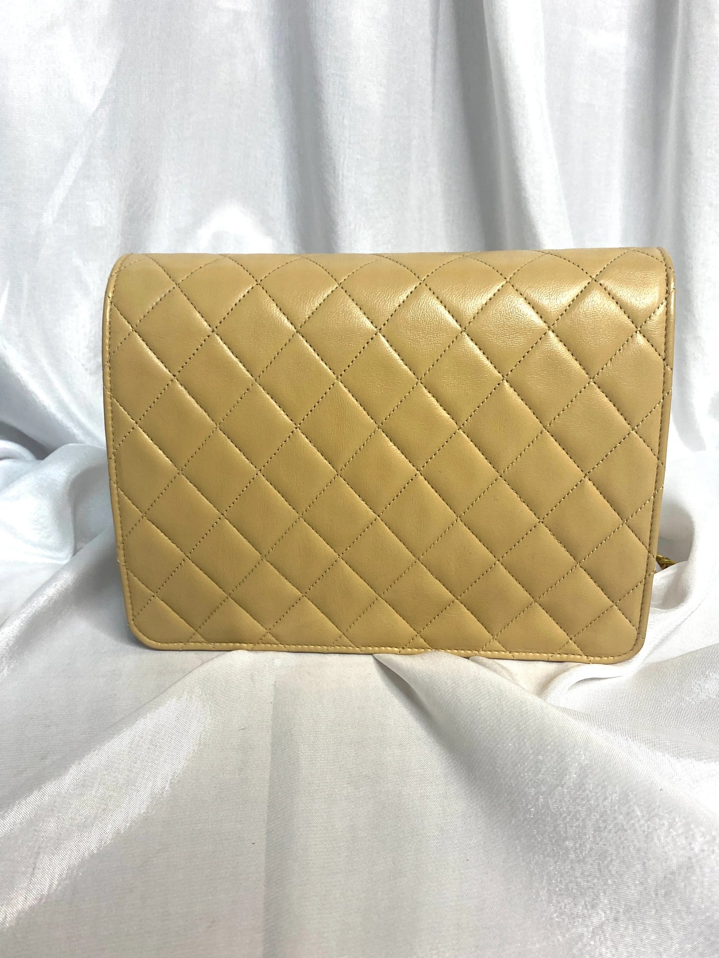 Chanel Single Flapbag Beige GWH SMALL