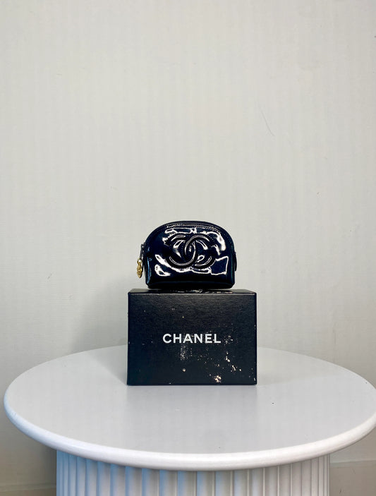 Chanel Pouch Lakleer GHW