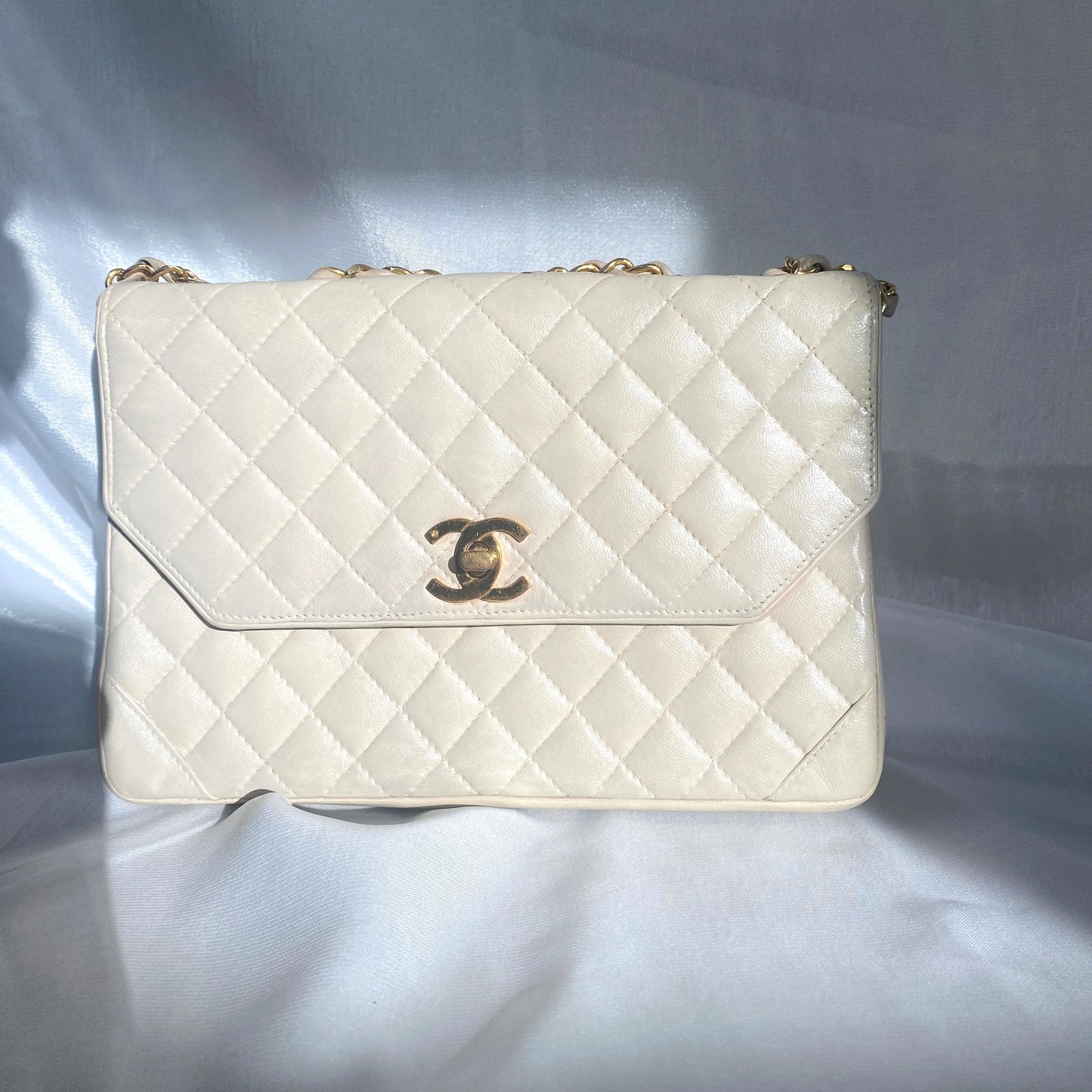 Chanel Single Flapbag Creme GWH SMALL