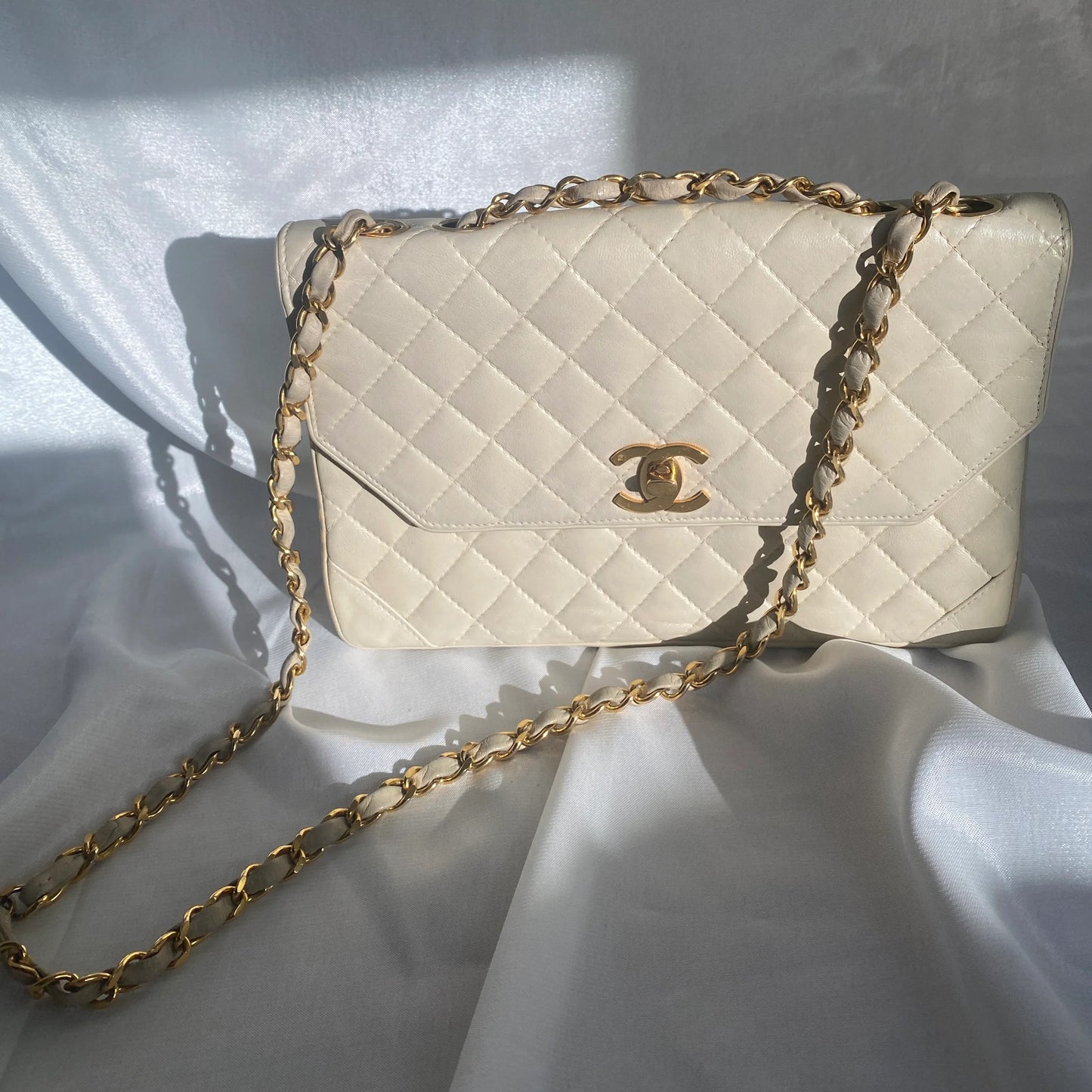 Chanel Single Flapbag Creme GWH SMALL