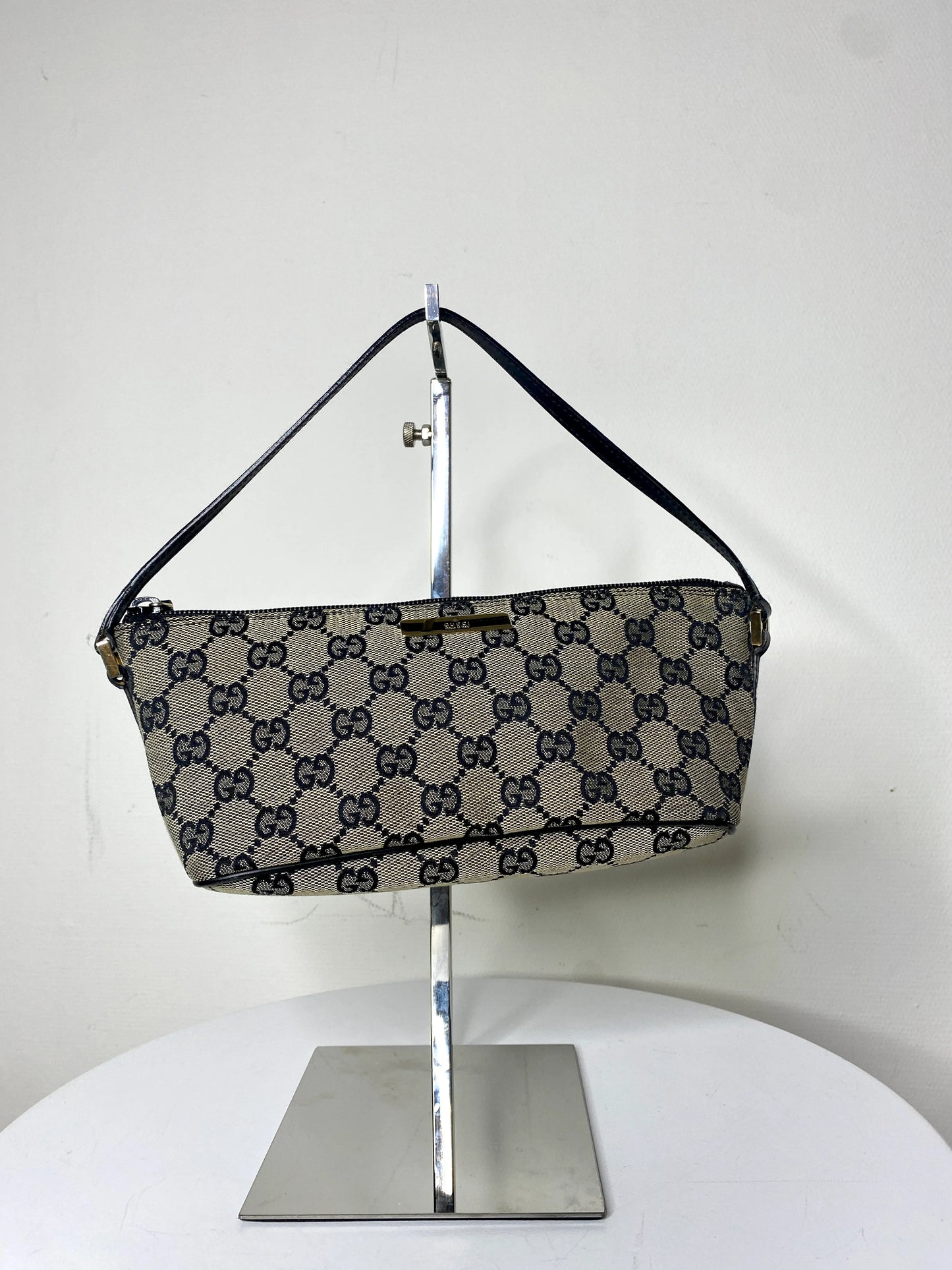 Gucci Boat Bag Baguette Grey