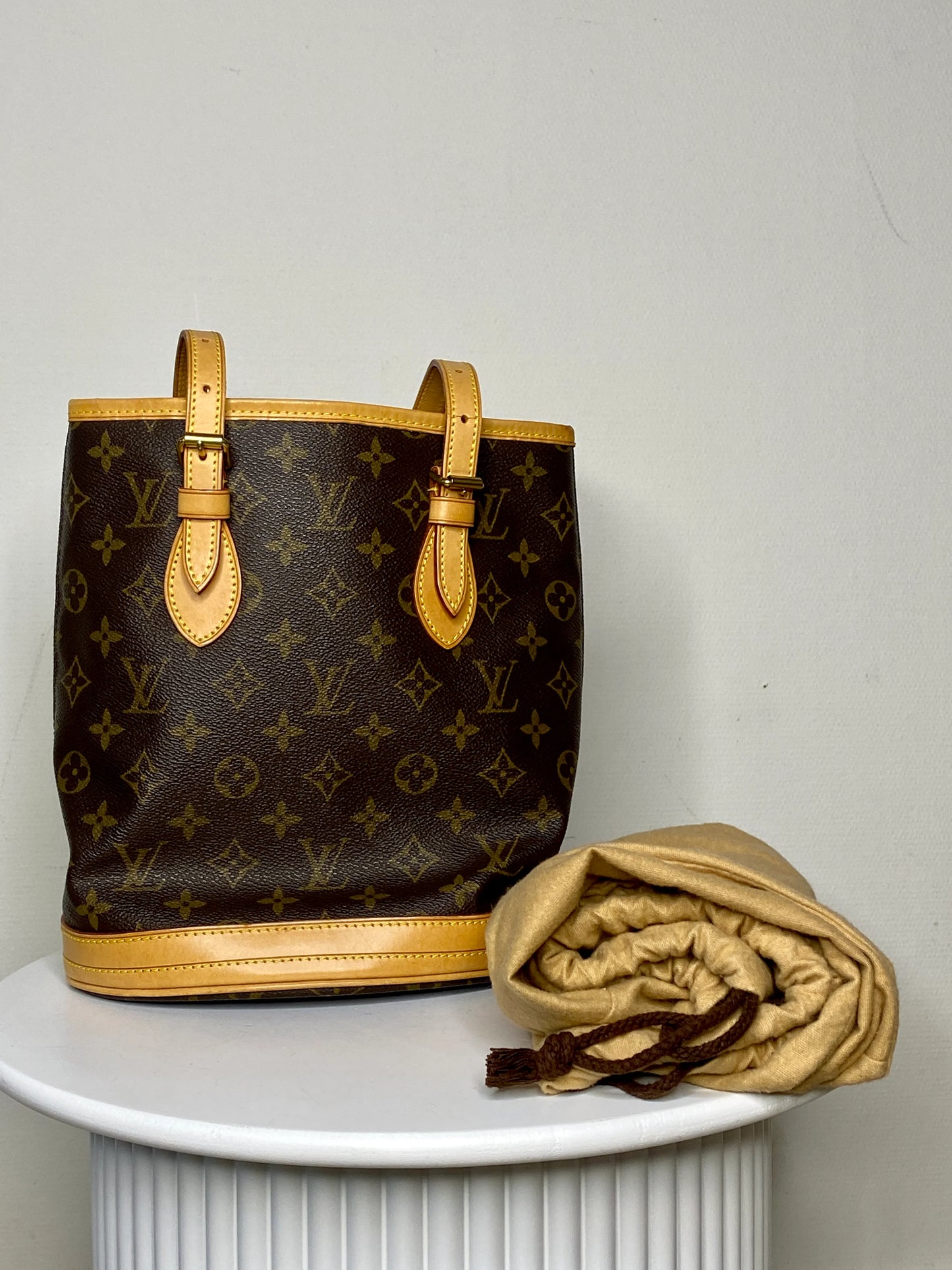 Louis Vuitton Bucket PM Monogram