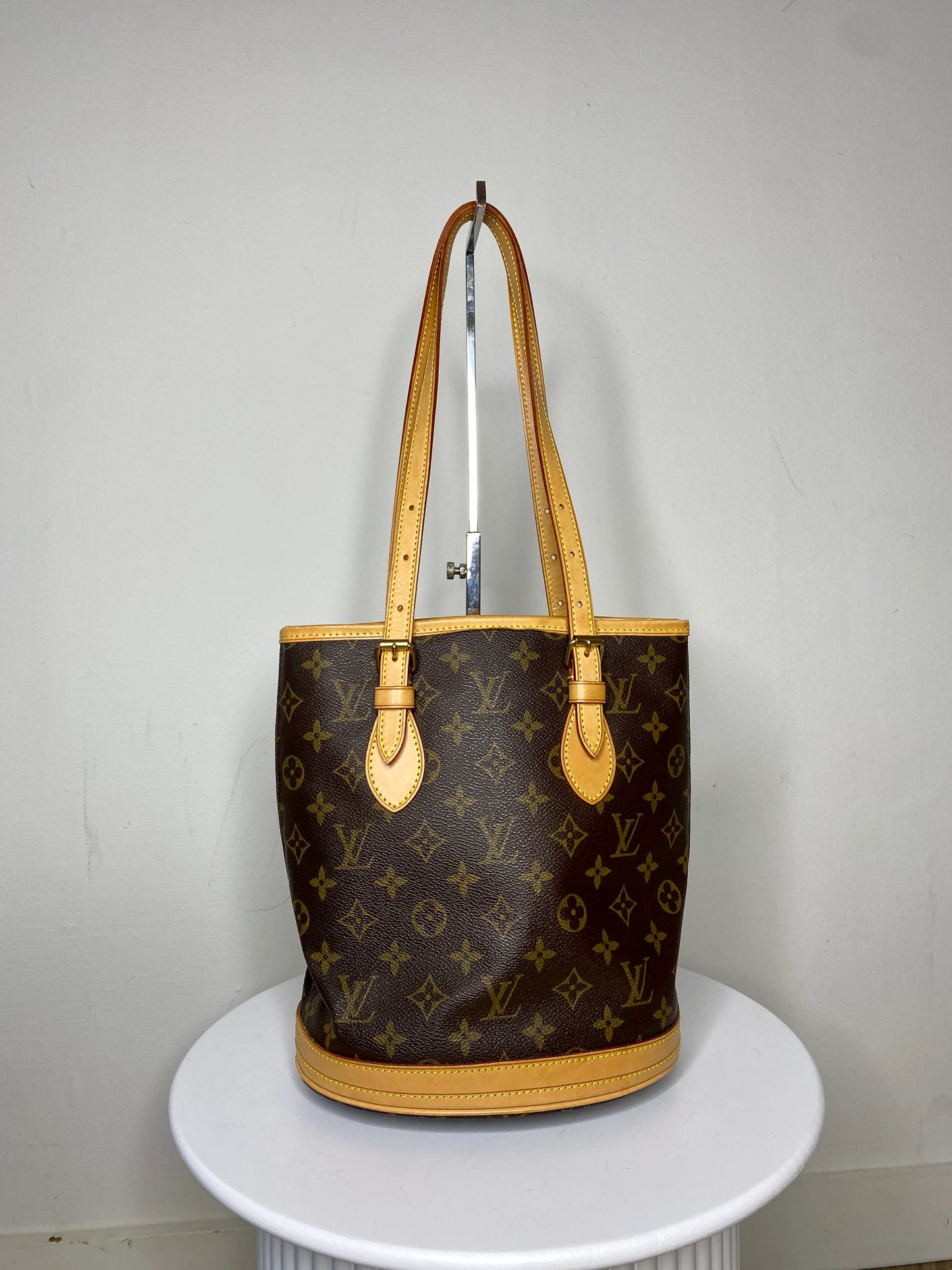 Louis Vuitton Bucket PM Monogram