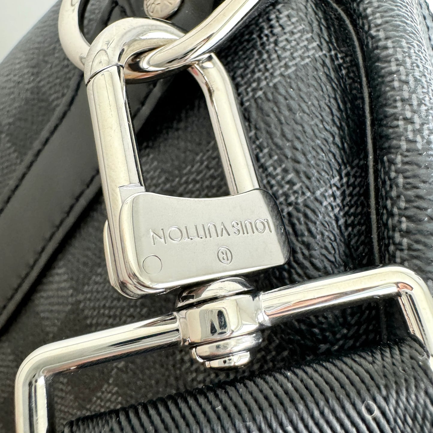 Louis Vuitton Keepall 55 Damier Graphite