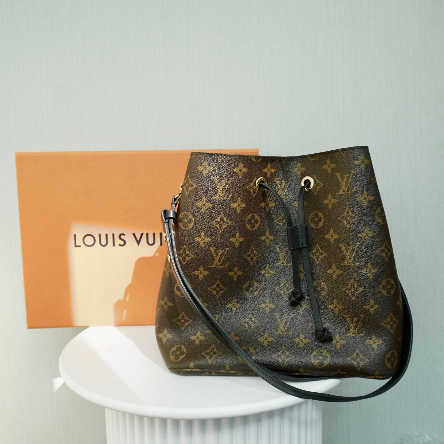 Louis Vuitton NéoNoé Zwart