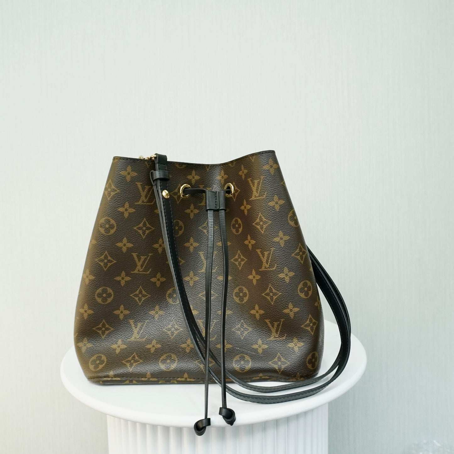 Louis Vuitton NéoNoé Zwart