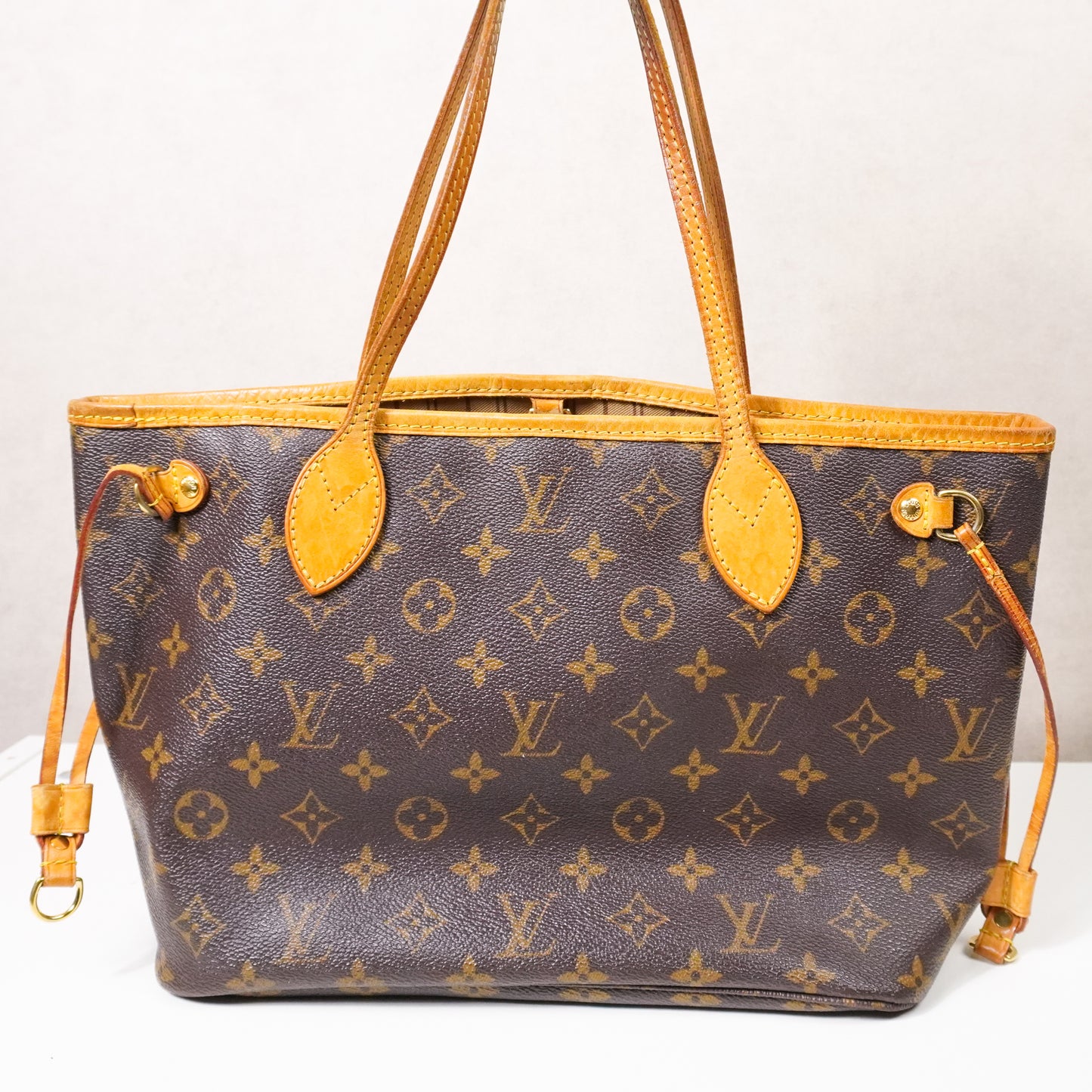 Louis Vuitton Neverfull Monogram PM