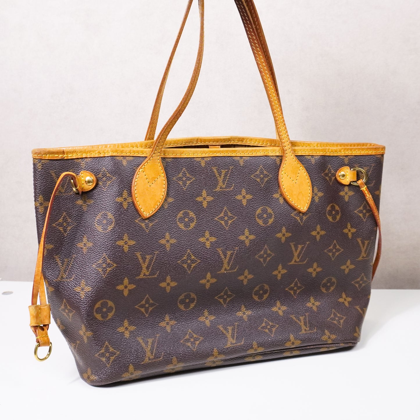 Louis Vuitton Neverfull Monogram PM