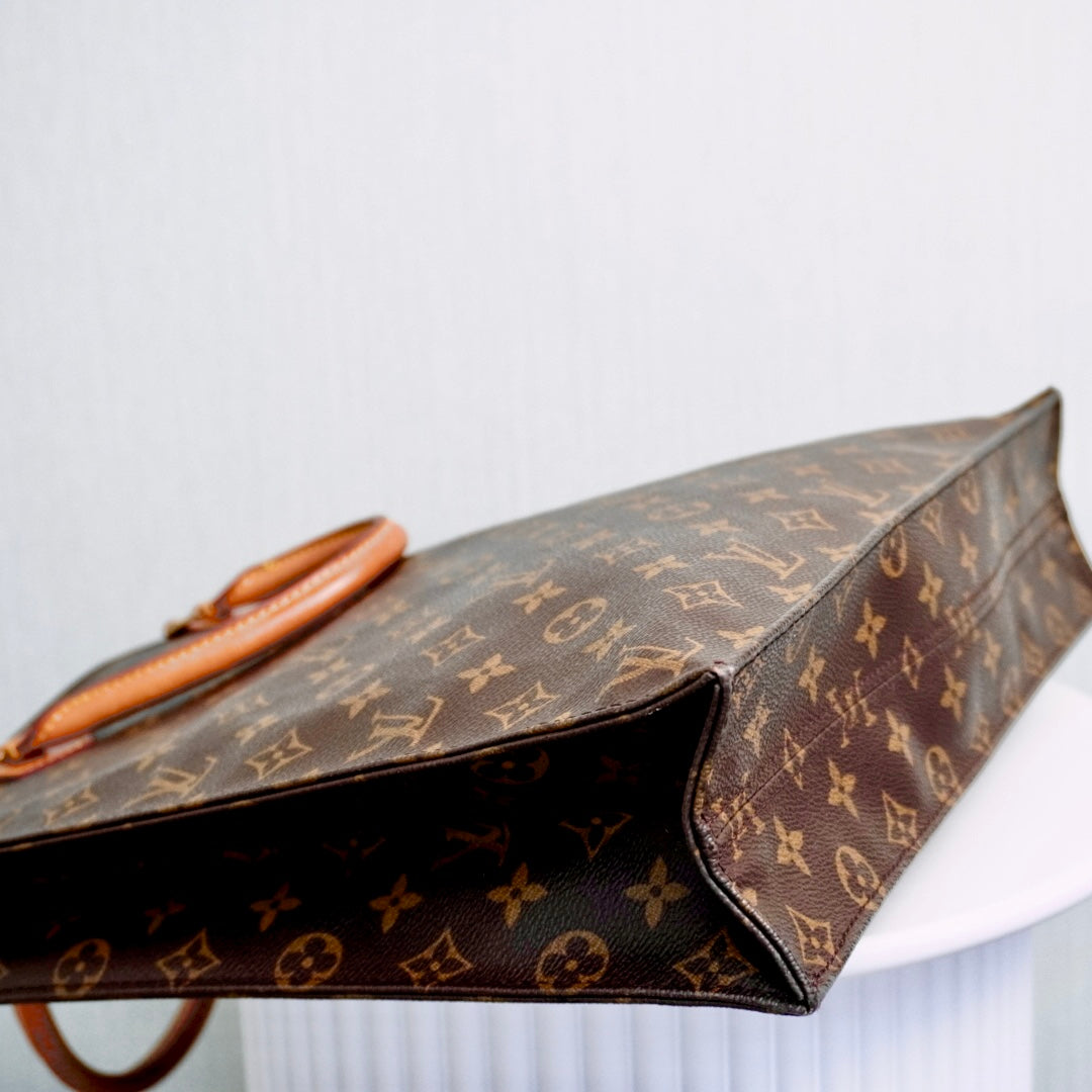 Louis Vuitton Monogram Sac Plat