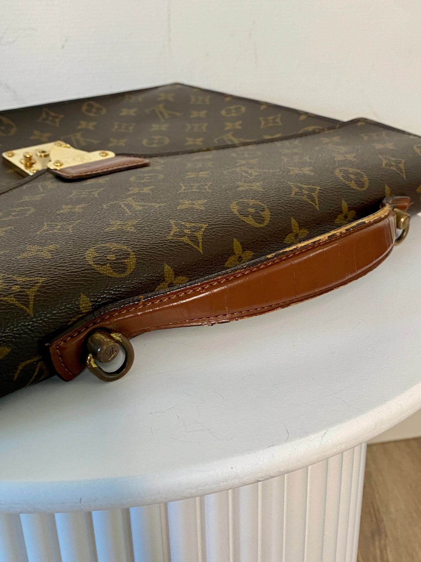 Louis Vuitton Aktetas / laptop tas.